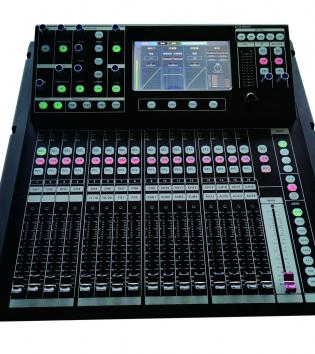 <strong>T20�����{���_</strong>